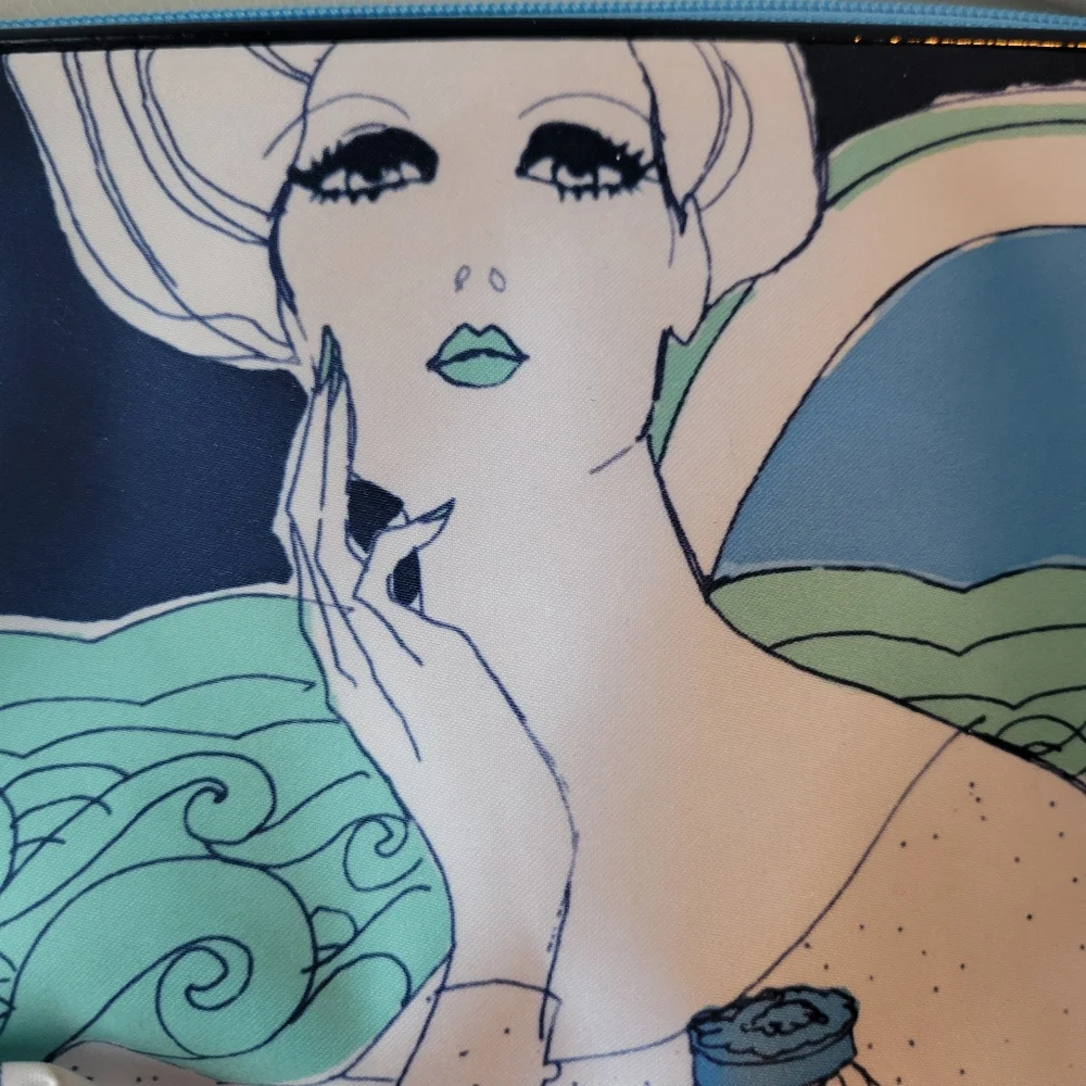 Estee Lauder Cosmetic Case ~ Travel ~ Storage ~ Organization ~ Mod Lady Image ~